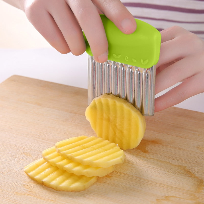 QueenTime Wavy French Fries Cutter Stainless Steel Potato Slicer