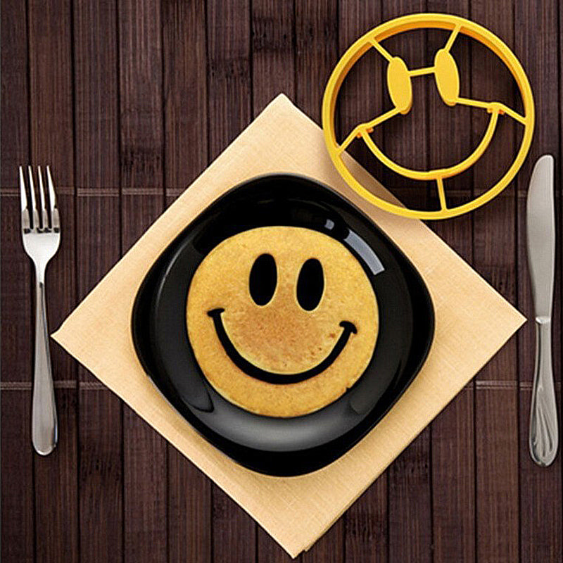 Smiley Silicone Cooking Mold - iFoodies